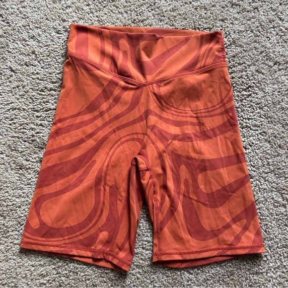 Vitality Balance Athletica Orange Ascend High Waisted Volley Shorts Size Small - Picture 2 of 4